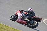 Mallory-park-Leicestershire;Mallory-park-photographs;Motorcycle-action-photographs;event-digital-images;eventdigitalimages;mallory-park;no-limits-trackday;peter-wileman-photography;trackday;trackday-digital-images;trackday-photos