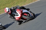 Mallory-park-Leicestershire;Mallory-park-photographs;Motorcycle-action-photographs;event-digital-images;eventdigitalimages;mallory-park;no-limits-trackday;peter-wileman-photography;trackday;trackday-digital-images;trackday-photos