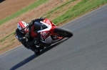 Mallory-park-Leicestershire;Mallory-park-photographs;Motorcycle-action-photographs;event-digital-images;eventdigitalimages;mallory-park;no-limits-trackday;peter-wileman-photography;trackday;trackday-digital-images;trackday-photos