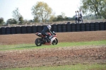 Mallory-park-Leicestershire;Mallory-park-photographs;Motorcycle-action-photographs;event-digital-images;eventdigitalimages;mallory-park;no-limits-trackday;peter-wileman-photography;trackday;trackday-digital-images;trackday-photos