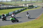 Mallory-park-Leicestershire;Mallory-park-photographs;Motorcycle-action-photographs;event-digital-images;eventdigitalimages;mallory-park;no-limits-trackday;peter-wileman-photography;trackday;trackday-digital-images;trackday-photos