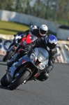 Mallory-park-Leicestershire;Mallory-park-photographs;Motorcycle-action-photographs;event-digital-images;eventdigitalimages;mallory-park;no-limits-trackday;peter-wileman-photography;trackday;trackday-digital-images;trackday-photos