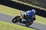 Mallory-park-Leicestershire;Mallory-park-photographs;Motorcycle-action-photographs;event-digital-images;eventdigitalimages;mallory-park;no-limits-trackday;peter-wileman-photography;trackday;trackday-digital-images;trackday-photos