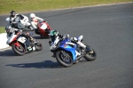 Mallory-park-Leicestershire;Mallory-park-photographs;Motorcycle-action-photographs;event-digital-images;eventdigitalimages;mallory-park;no-limits-trackday;peter-wileman-photography;trackday;trackday-digital-images;trackday-photos