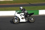 Mallory-park-Leicestershire;Mallory-park-photographs;Motorcycle-action-photographs;event-digital-images;eventdigitalimages;mallory-park;no-limits-trackday;peter-wileman-photography;trackday;trackday-digital-images;trackday-photos