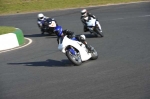 Mallory-park-Leicestershire;Mallory-park-photographs;Motorcycle-action-photographs;event-digital-images;eventdigitalimages;mallory-park;no-limits-trackday;peter-wileman-photography;trackday;trackday-digital-images;trackday-photos