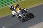 Mallory-park-Leicestershire;Mallory-park-photographs;Motorcycle-action-photographs;event-digital-images;eventdigitalimages;mallory-park;no-limits-trackday;peter-wileman-photography;trackday;trackday-digital-images;trackday-photos