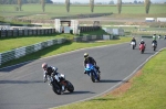 Mallory-park-Leicestershire;Mallory-park-photographs;Motorcycle-action-photographs;event-digital-images;eventdigitalimages;mallory-park;no-limits-trackday;peter-wileman-photography;trackday;trackday-digital-images;trackday-photos