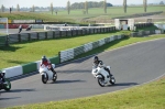 Mallory-park-Leicestershire;Mallory-park-photographs;Motorcycle-action-photographs;event-digital-images;eventdigitalimages;mallory-park;no-limits-trackday;peter-wileman-photography;trackday;trackday-digital-images;trackday-photos