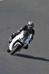 Mallory-park-Leicestershire;Mallory-park-photographs;Motorcycle-action-photographs;event-digital-images;eventdigitalimages;mallory-park;no-limits-trackday;peter-wileman-photography;trackday;trackday-digital-images;trackday-photos