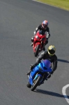 Mallory-park-Leicestershire;Mallory-park-photographs;Motorcycle-action-photographs;event-digital-images;eventdigitalimages;mallory-park;no-limits-trackday;peter-wileman-photography;trackday;trackday-digital-images;trackday-photos