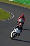 Mallory-park-Leicestershire;Mallory-park-photographs;Motorcycle-action-photographs;event-digital-images;eventdigitalimages;mallory-park;no-limits-trackday;peter-wileman-photography;trackday;trackday-digital-images;trackday-photos