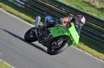 Mallory-park-Leicestershire;Mallory-park-photographs;Motorcycle-action-photographs;event-digital-images;eventdigitalimages;mallory-park;no-limits-trackday;peter-wileman-photography;trackday;trackday-digital-images;trackday-photos