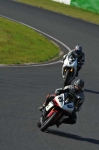 Mallory-park-Leicestershire;Mallory-park-photographs;Motorcycle-action-photographs;event-digital-images;eventdigitalimages;mallory-park;no-limits-trackday;peter-wileman-photography;trackday;trackday-digital-images;trackday-photos