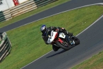 Mallory-park-Leicestershire;Mallory-park-photographs;Motorcycle-action-photographs;event-digital-images;eventdigitalimages;mallory-park;no-limits-trackday;peter-wileman-photography;trackday;trackday-digital-images;trackday-photos