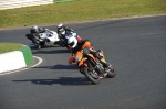 Mallory-park-Leicestershire;Mallory-park-photographs;Motorcycle-action-photographs;event-digital-images;eventdigitalimages;mallory-park;no-limits-trackday;peter-wileman-photography;trackday;trackday-digital-images;trackday-photos