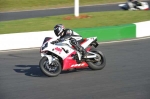 Mallory-park-Leicestershire;Mallory-park-photographs;Motorcycle-action-photographs;event-digital-images;eventdigitalimages;mallory-park;no-limits-trackday;peter-wileman-photography;trackday;trackday-digital-images;trackday-photos