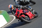 Mallory-park-Leicestershire;Mallory-park-photographs;Motorcycle-action-photographs;event-digital-images;eventdigitalimages;mallory-park;no-limits-trackday;peter-wileman-photography;trackday;trackday-digital-images;trackday-photos