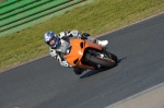 Mallory-park-Leicestershire;Mallory-park-photographs;Motorcycle-action-photographs;event-digital-images;eventdigitalimages;mallory-park;no-limits-trackday;peter-wileman-photography;trackday;trackday-digital-images;trackday-photos