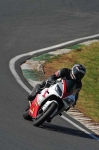 Mallory-park-Leicestershire;Mallory-park-photographs;Motorcycle-action-photographs;event-digital-images;eventdigitalimages;mallory-park;no-limits-trackday;peter-wileman-photography;trackday;trackday-digital-images;trackday-photos