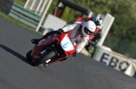 Mallory-park-Leicestershire;Mallory-park-photographs;Motorcycle-action-photographs;event-digital-images;eventdigitalimages;mallory-park;no-limits-trackday;peter-wileman-photography;trackday;trackday-digital-images;trackday-photos