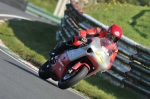 Mallory-park-Leicestershire;Mallory-park-photographs;Motorcycle-action-photographs;event-digital-images;eventdigitalimages;mallory-park;no-limits-trackday;peter-wileman-photography;trackday;trackday-digital-images;trackday-photos