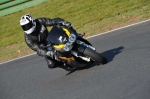 Mallory-park-Leicestershire;Mallory-park-photographs;Motorcycle-action-photographs;event-digital-images;eventdigitalimages;mallory-park;no-limits-trackday;peter-wileman-photography;trackday;trackday-digital-images;trackday-photos