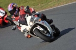 Mallory-park-Leicestershire;Mallory-park-photographs;Motorcycle-action-photographs;event-digital-images;eventdigitalimages;mallory-park;no-limits-trackday;peter-wileman-photography;trackday;trackday-digital-images;trackday-photos