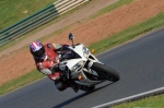 Mallory-park-Leicestershire;Mallory-park-photographs;Motorcycle-action-photographs;event-digital-images;eventdigitalimages;mallory-park;no-limits-trackday;peter-wileman-photography;trackday;trackday-digital-images;trackday-photos