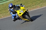 Mallory-park-Leicestershire;Mallory-park-photographs;Motorcycle-action-photographs;event-digital-images;eventdigitalimages;mallory-park;no-limits-trackday;peter-wileman-photography;trackday;trackday-digital-images;trackday-photos