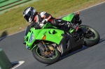 Mallory-park-Leicestershire;Mallory-park-photographs;Motorcycle-action-photographs;event-digital-images;eventdigitalimages;mallory-park;no-limits-trackday;peter-wileman-photography;trackday;trackday-digital-images;trackday-photos