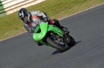 Mallory-park-Leicestershire;Mallory-park-photographs;Motorcycle-action-photographs;event-digital-images;eventdigitalimages;mallory-park;no-limits-trackday;peter-wileman-photography;trackday;trackday-digital-images;trackday-photos