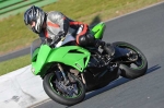 Mallory-park-Leicestershire;Mallory-park-photographs;Motorcycle-action-photographs;event-digital-images;eventdigitalimages;mallory-park;no-limits-trackday;peter-wileman-photography;trackday;trackday-digital-images;trackday-photos