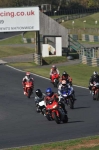 Mallory-park-Leicestershire;Mallory-park-photographs;Motorcycle-action-photographs;event-digital-images;eventdigitalimages;mallory-park;no-limits-trackday;peter-wileman-photography;trackday;trackday-digital-images;trackday-photos