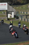 Mallory-park-Leicestershire;Mallory-park-photographs;Motorcycle-action-photographs;event-digital-images;eventdigitalimages;mallory-park;no-limits-trackday;peter-wileman-photography;trackday;trackday-digital-images;trackday-photos