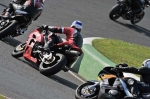 Mallory-park-Leicestershire;Mallory-park-photographs;Motorcycle-action-photographs;event-digital-images;eventdigitalimages;mallory-park;no-limits-trackday;peter-wileman-photography;trackday;trackday-digital-images;trackday-photos