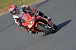 Mallory-park-Leicestershire;Mallory-park-photographs;Motorcycle-action-photographs;event-digital-images;eventdigitalimages;mallory-park;no-limits-trackday;peter-wileman-photography;trackday;trackday-digital-images;trackday-photos