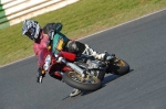 Mallory-park-Leicestershire;Mallory-park-photographs;Motorcycle-action-photographs;event-digital-images;eventdigitalimages;mallory-park;no-limits-trackday;peter-wileman-photography;trackday;trackday-digital-images;trackday-photos