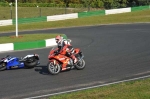 Mallory-park-Leicestershire;Mallory-park-photographs;Motorcycle-action-photographs;event-digital-images;eventdigitalimages;mallory-park;no-limits-trackday;peter-wileman-photography;trackday;trackday-digital-images;trackday-photos