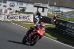 Mallory-park-Leicestershire;Mallory-park-photographs;Motorcycle-action-photographs;event-digital-images;eventdigitalimages;mallory-park;no-limits-trackday;peter-wileman-photography;trackday;trackday-digital-images;trackday-photos