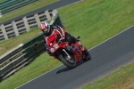 Mallory-park-Leicestershire;Mallory-park-photographs;Motorcycle-action-photographs;event-digital-images;eventdigitalimages;mallory-park;no-limits-trackday;peter-wileman-photography;trackday;trackday-digital-images;trackday-photos