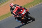 Mallory-park-Leicestershire;Mallory-park-photographs;Motorcycle-action-photographs;event-digital-images;eventdigitalimages;mallory-park;no-limits-trackday;peter-wileman-photography;trackday;trackday-digital-images;trackday-photos