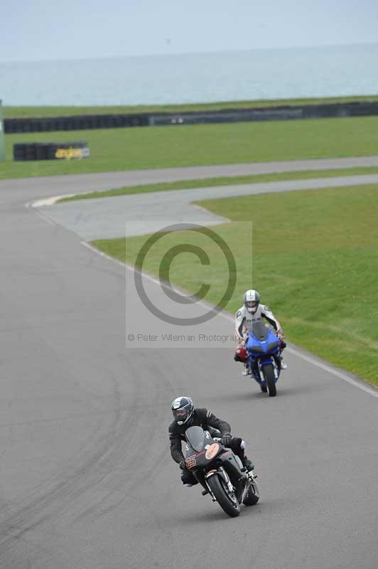 Motorcycle action photographs;anglesey circuit;anglesey trackday photographs;event digital images;eventdigitalimages;no limits trackday;oulton park circuit cheshire;peter wileman photography;trackday;trackday digital images;trackday photos;ty croes circuit wales