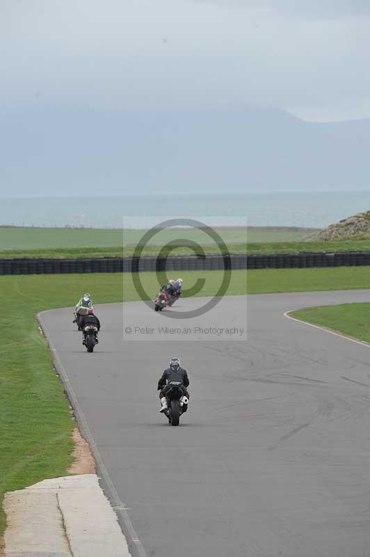 Motorcycle action photographs;anglesey circuit;anglesey trackday photographs;event digital images;eventdigitalimages;no limits trackday;oulton park circuit cheshire;peter wileman photography;trackday;trackday digital images;trackday photos;ty croes circuit wales