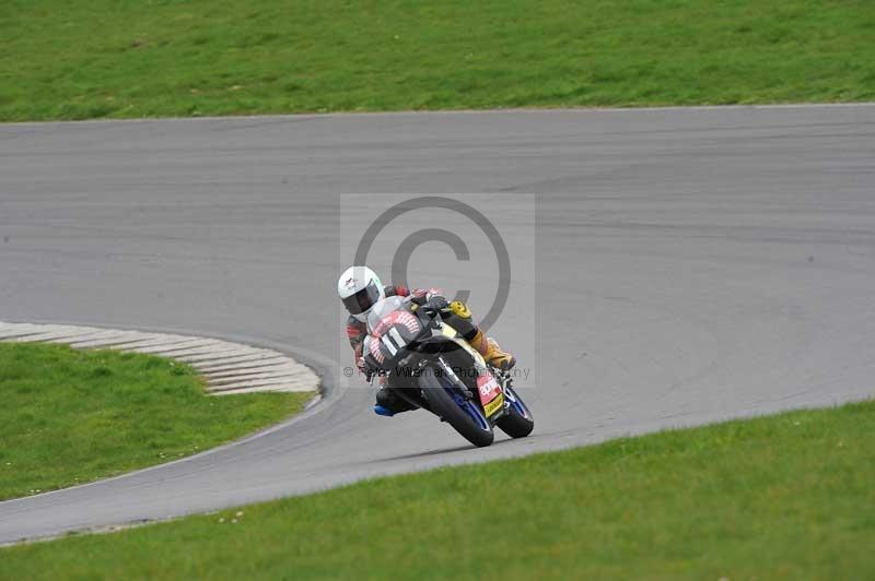 Motorcycle action photographs;anglesey circuit;anglesey trackday photographs;event digital images;eventdigitalimages;no limits trackday;oulton park circuit cheshire;peter wileman photography;trackday;trackday digital images;trackday photos;ty croes circuit wales