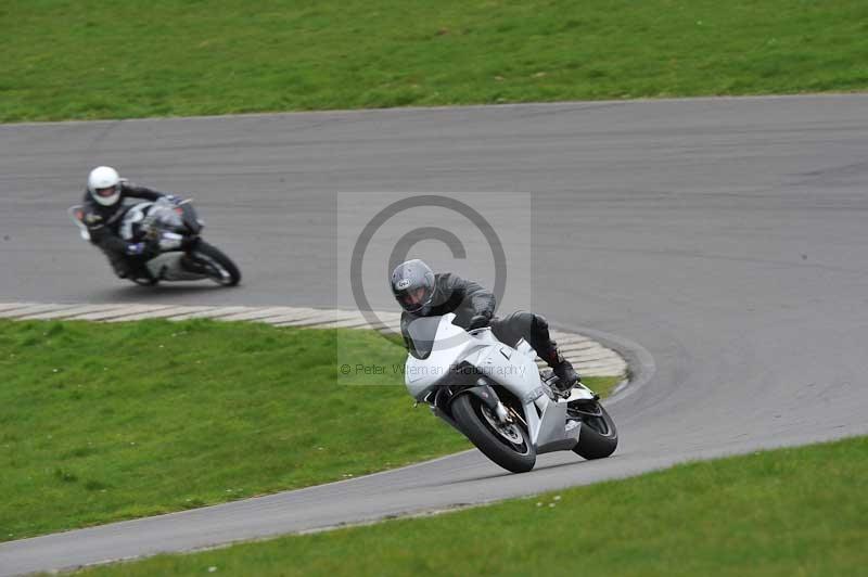 Motorcycle action photographs;anglesey circuit;anglesey trackday photographs;event digital images;eventdigitalimages;no limits trackday;oulton park circuit cheshire;peter wileman photography;trackday;trackday digital images;trackday photos;ty croes circuit wales