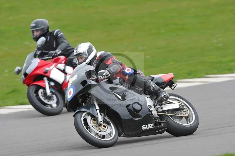 Motorcycle action photographs;anglesey circuit;anglesey trackday photographs;event digital images;eventdigitalimages;no limits trackday;oulton park circuit cheshire;peter wileman photography;trackday;trackday digital images;trackday photos;ty croes circuit wales