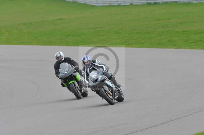 Motorcycle action photographs;anglesey circuit;anglesey trackday photographs;event digital images;eventdigitalimages;no limits trackday;oulton park circuit cheshire;peter wileman photography;trackday;trackday digital images;trackday photos;ty croes circuit wales