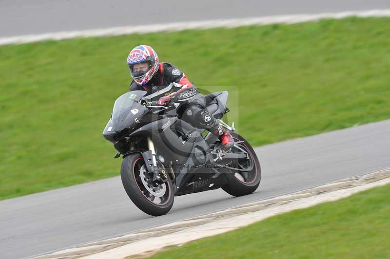 Motorcycle action photographs;anglesey circuit;anglesey trackday photographs;event digital images;eventdigitalimages;no limits trackday;oulton park circuit cheshire;peter wileman photography;trackday;trackday digital images;trackday photos;ty croes circuit wales