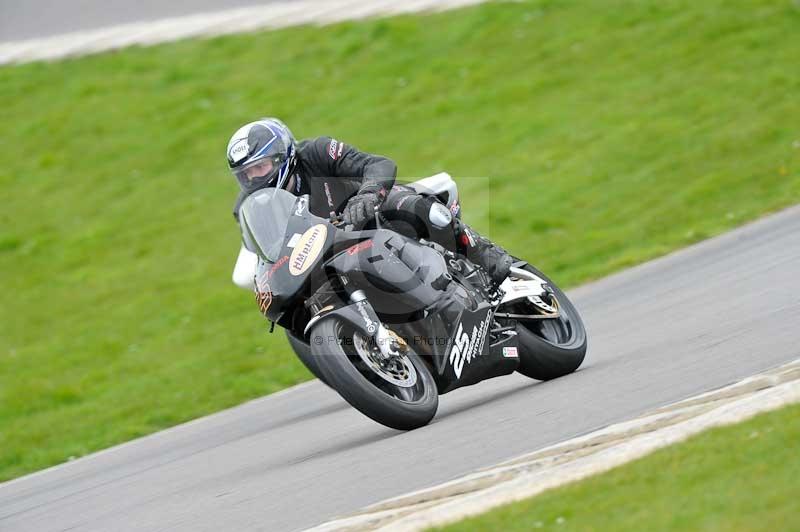 Motorcycle action photographs;anglesey circuit;anglesey trackday photographs;event digital images;eventdigitalimages;no limits trackday;oulton park circuit cheshire;peter wileman photography;trackday;trackday digital images;trackday photos;ty croes circuit wales